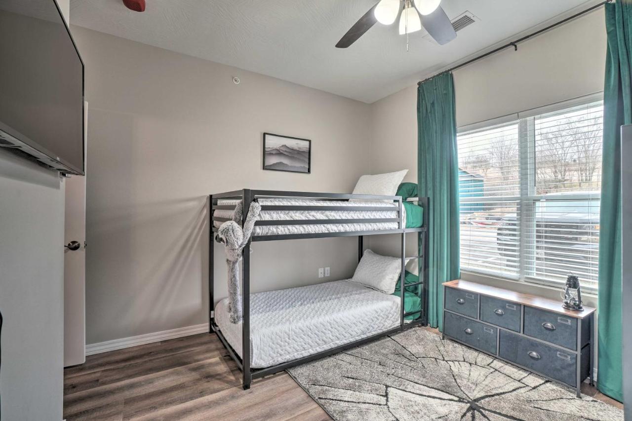 Family-Friendly Branson Condo About 3 Mi To Strip Luaran gambar
